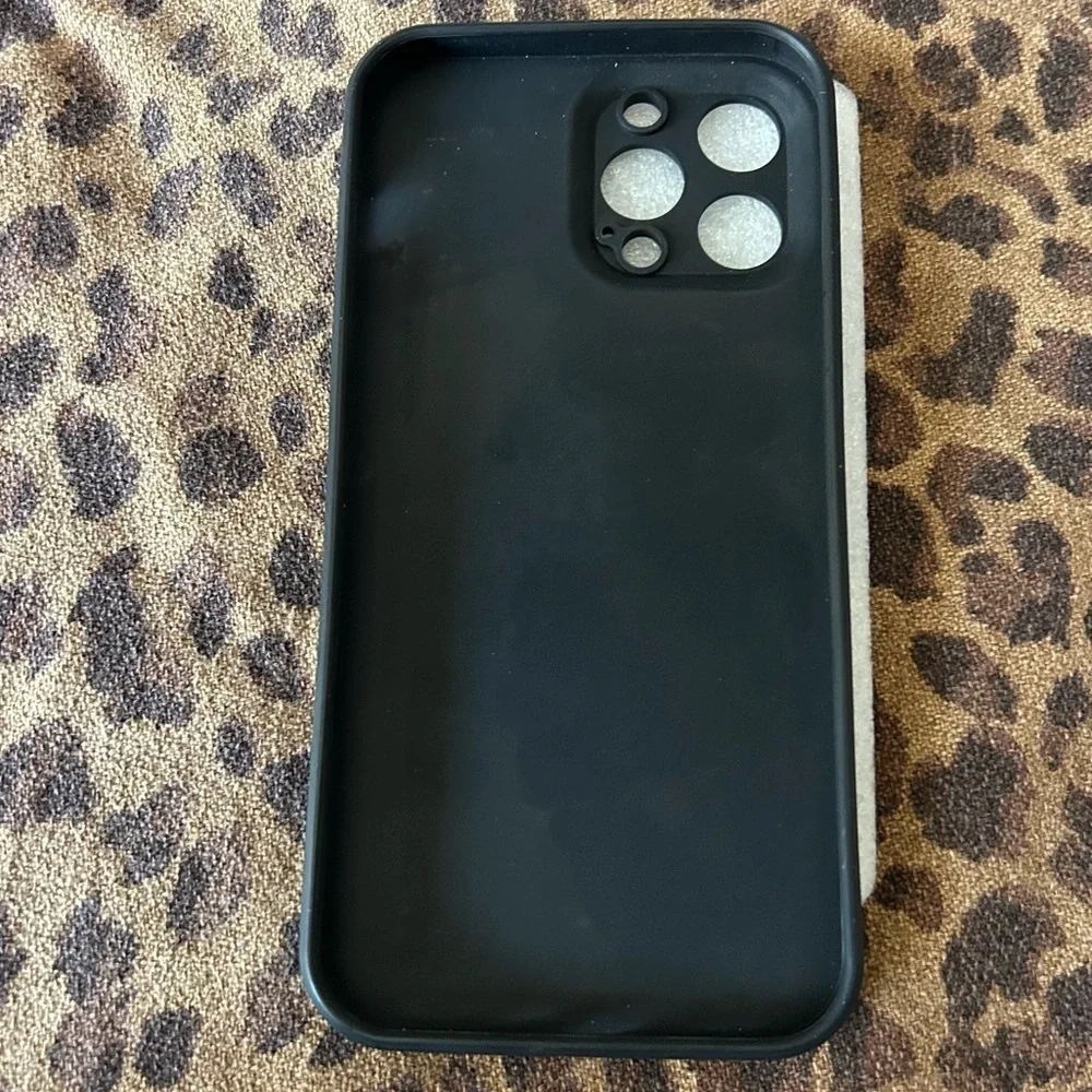 Brand New! iPhone 13 Pro Max Black & White Checkered Cases + Screen Protector 🖤🤍